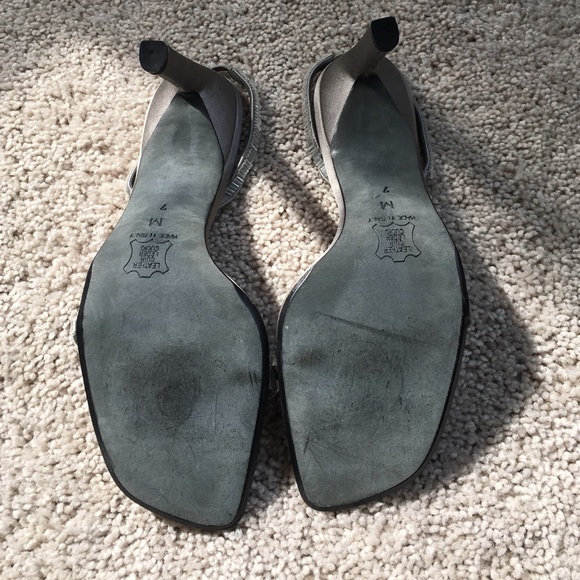 Authentic ..Richard Tyler shoes - Picture 4 of 4